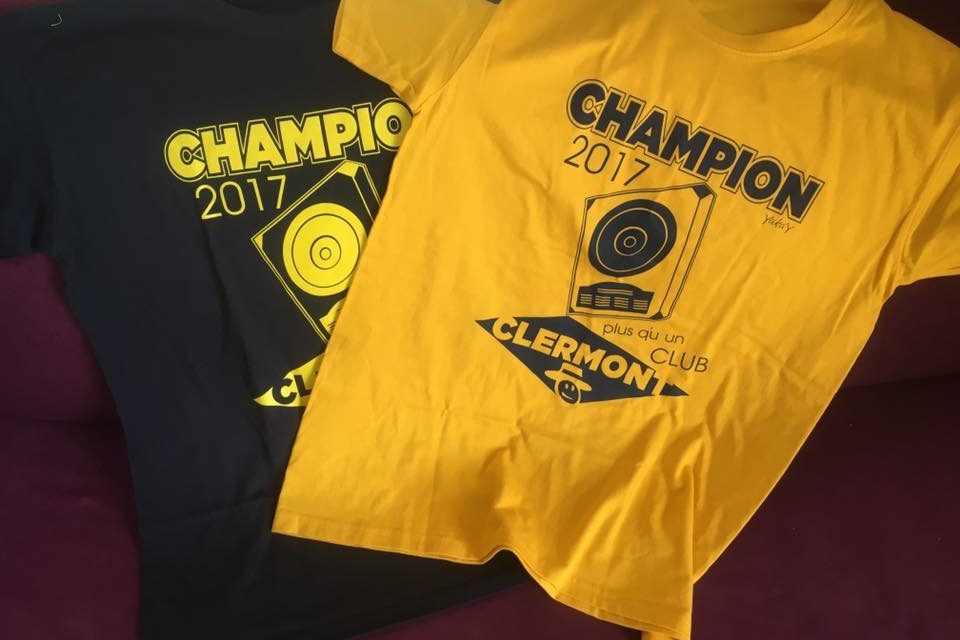 Les Tee shirts Champion de France 2017 pour les supporters du Clermont Rugby –