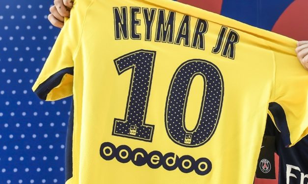 Record des Ventes pour le Flocage du Maillot de Neymar !